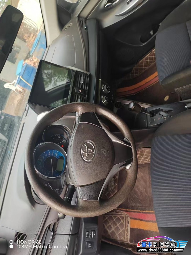 16年丰田YARiS L 致炫轿车抵押车出售