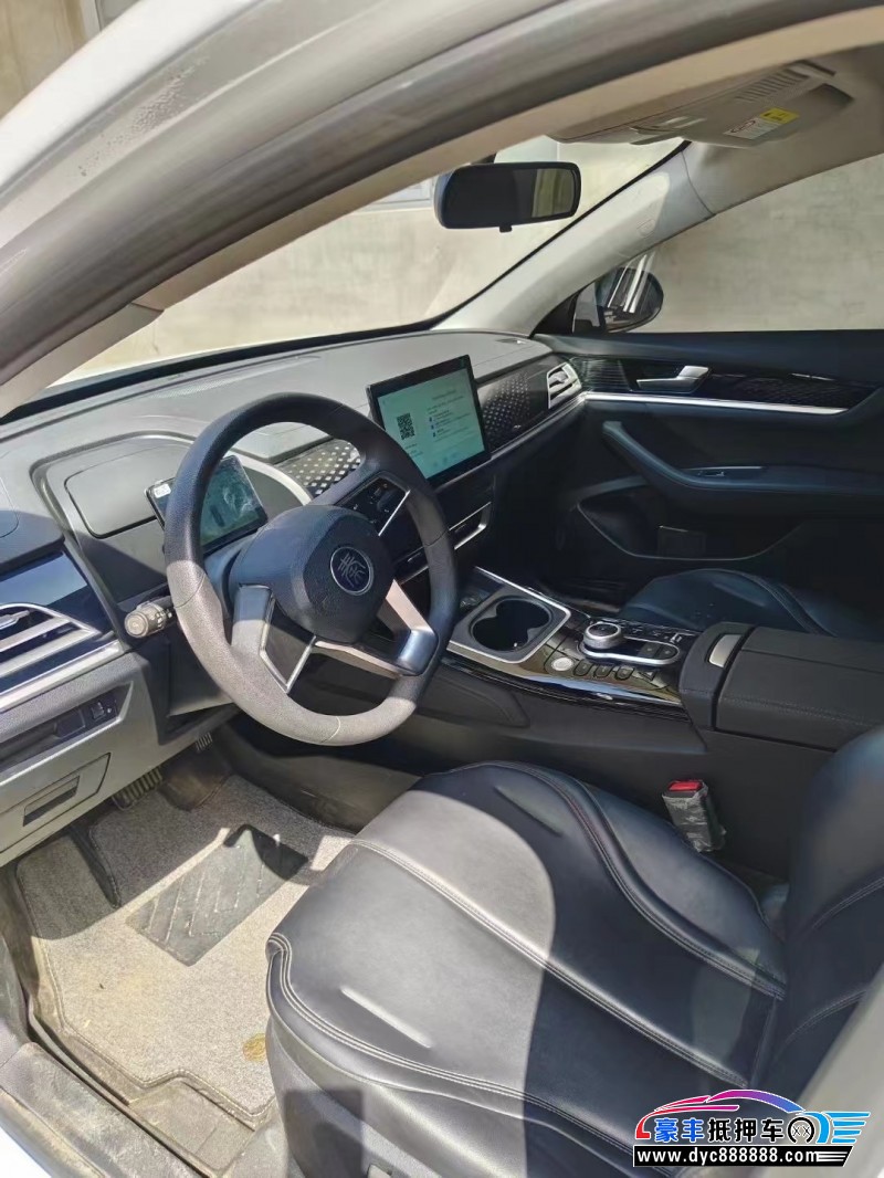 24年比亚迪秦轿车抵押车出售