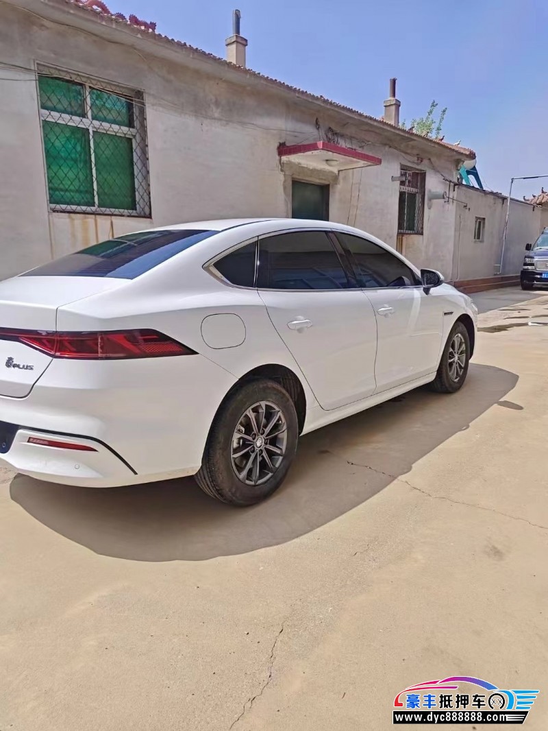 24年比亚迪秦轿车抵押车出售