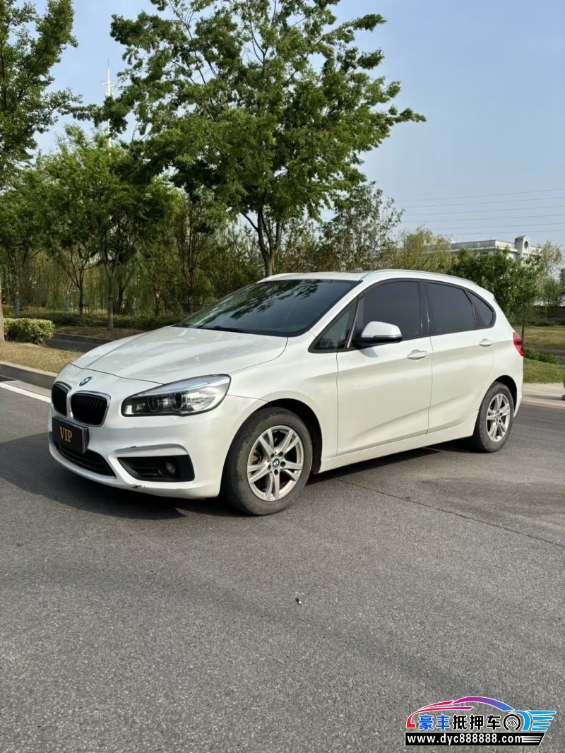 18年宝马2系轿车抵押车出售