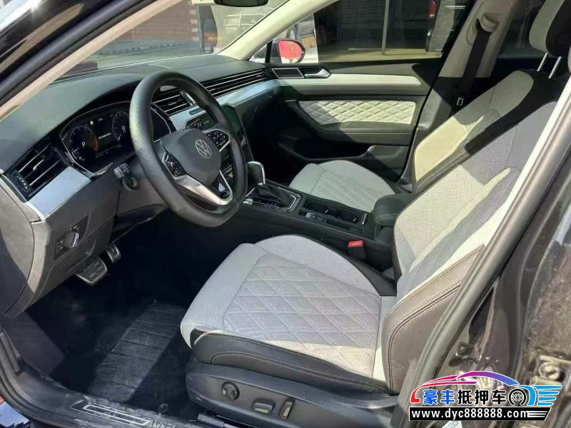 24年大众迈腾轿车抵押车出售