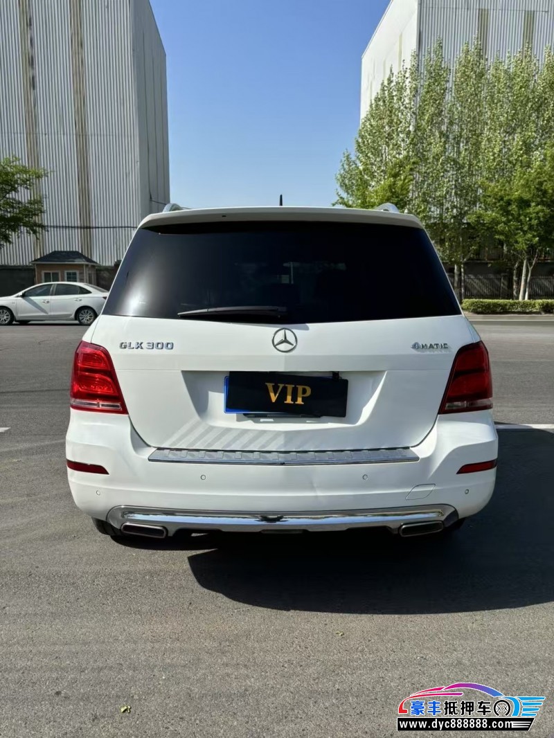 14年奔驰GLK轿车抵押车出售