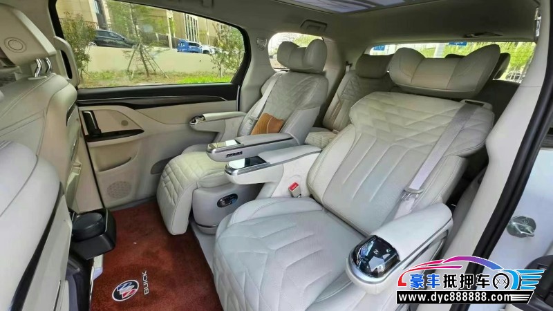 23年别克GL8轿车抵押车出售