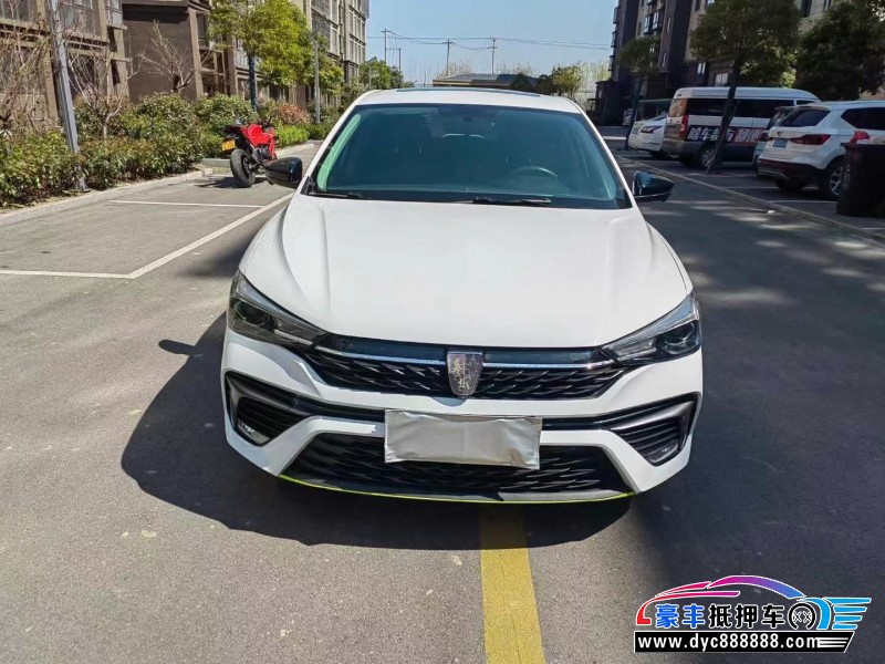 21年荣威i5轿车抵押车出售