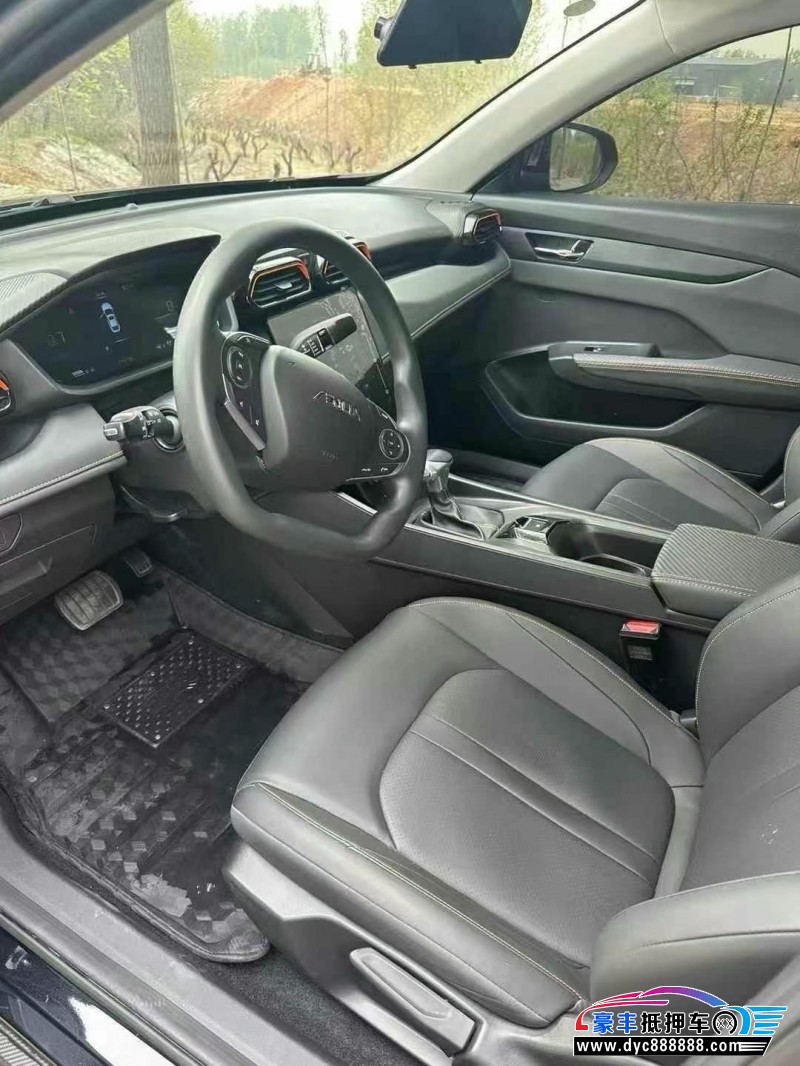 24年东风风神奕炫轿车抵押车出售