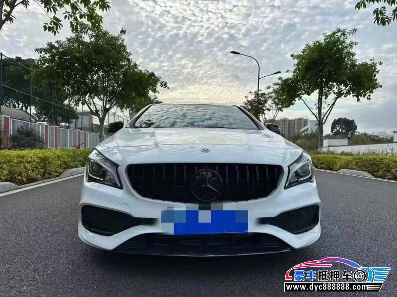 18年奔驰CLA轿车抵押车出售
