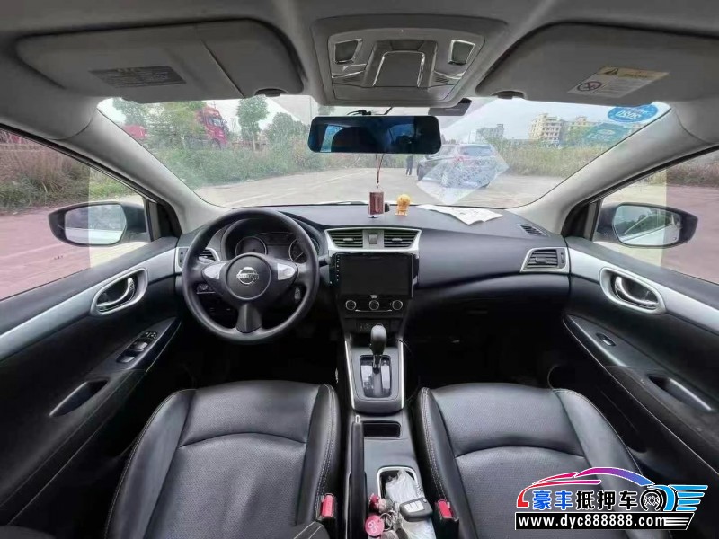 19年日产轩逸轿车抵押车出售