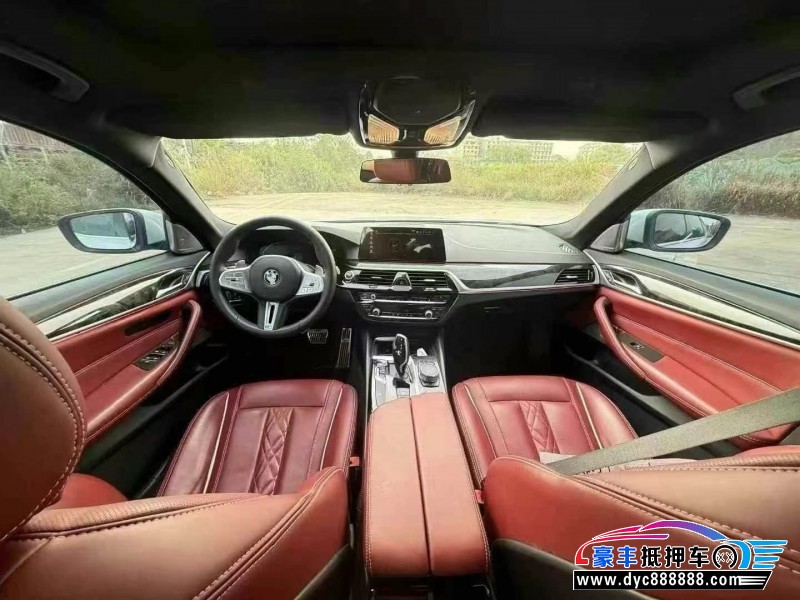 17年宝马5系轿车抵押车出售