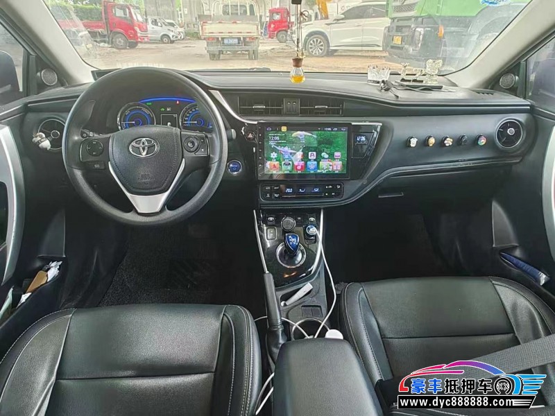 17年丰田卡罗拉轿车抵押车出售