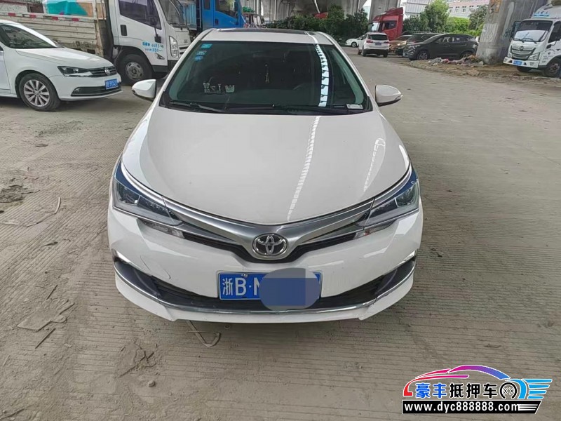 17年丰田卡罗拉轿车抵押车出售