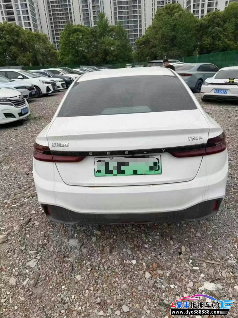 24年吉利几何轿车抵押车出售