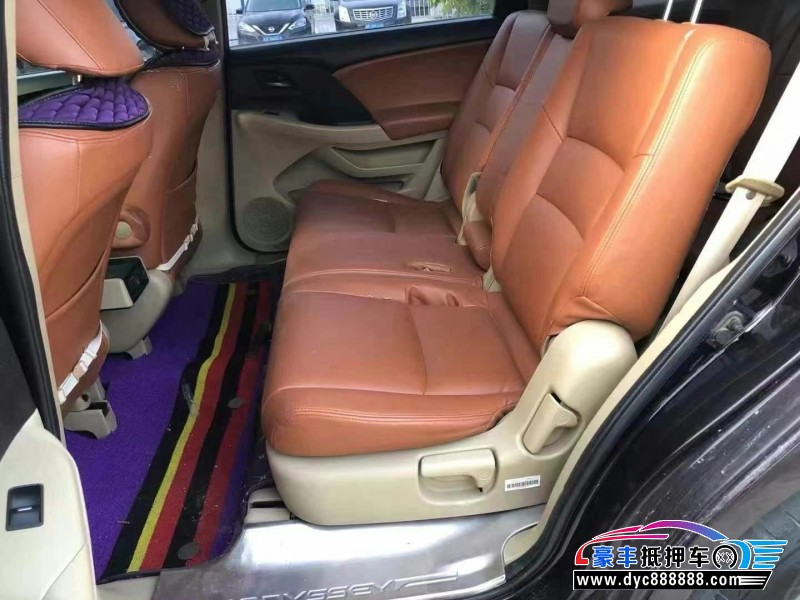 12年本田奥德赛轿车抵押车出售