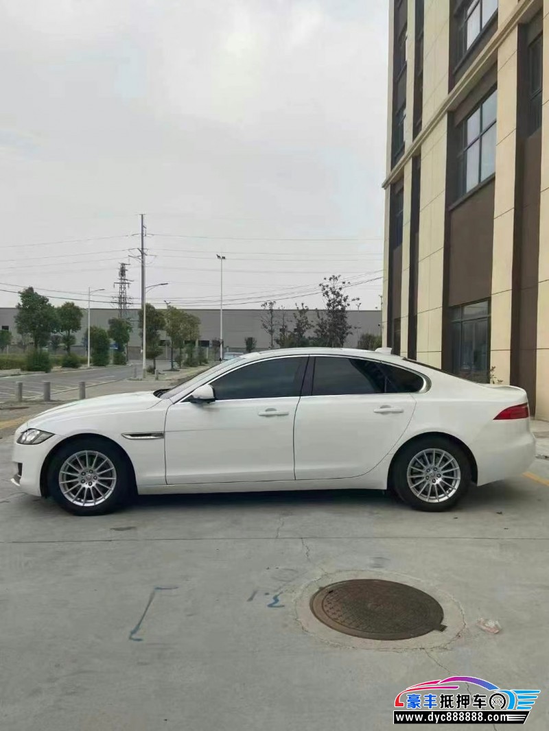 16年捷豹XF轿车抵押车出售