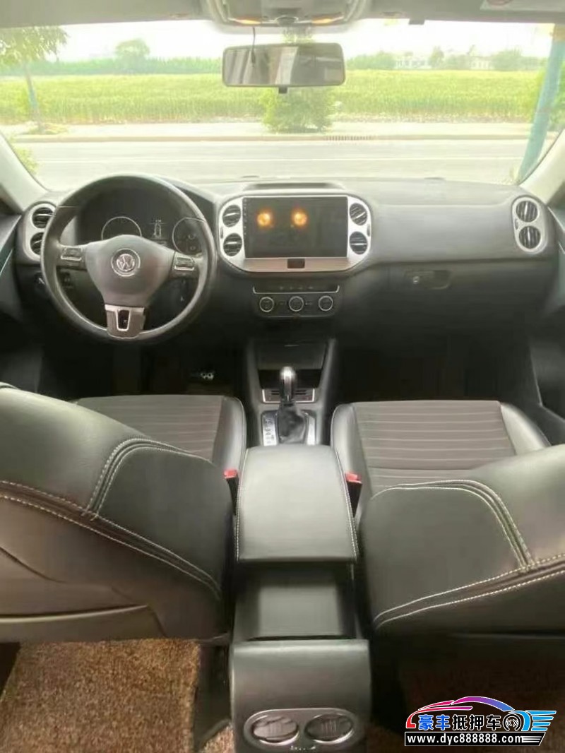 16年大众途观轿车抵押车出售