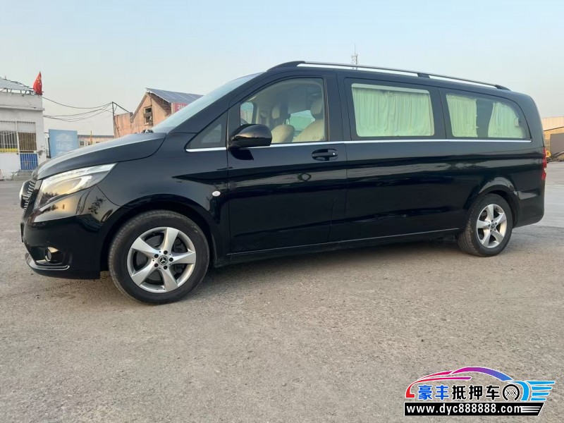 21年奔驰威霆轿车抵押车出售