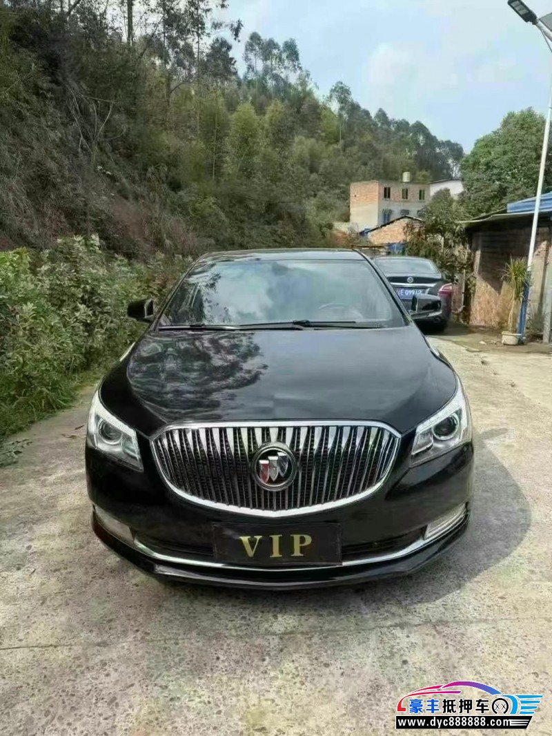 14年别克君越轿车抵押车出售