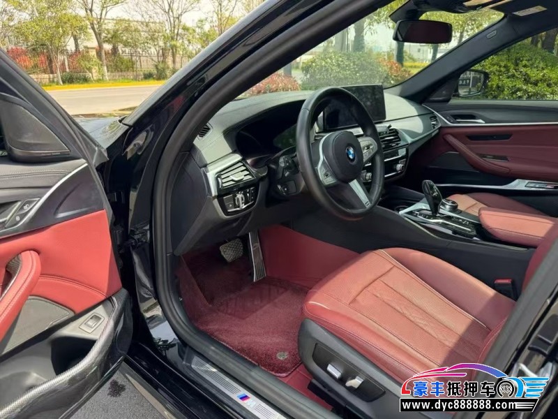 23年宝马5系轿车抵押车出售