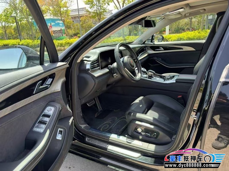 22年红旗H9轿车抵押车出售