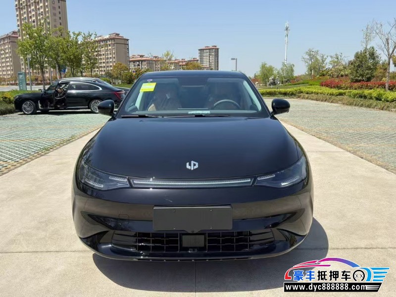 25年零跑c01轿车抵押车出售