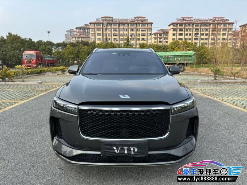 21年理想ONE轿车抵押车出售