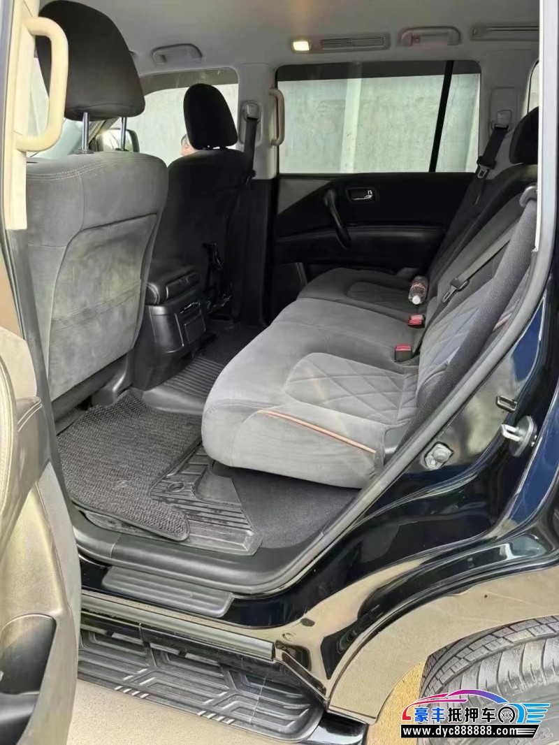 19年日产途乐轿车抵押车出售