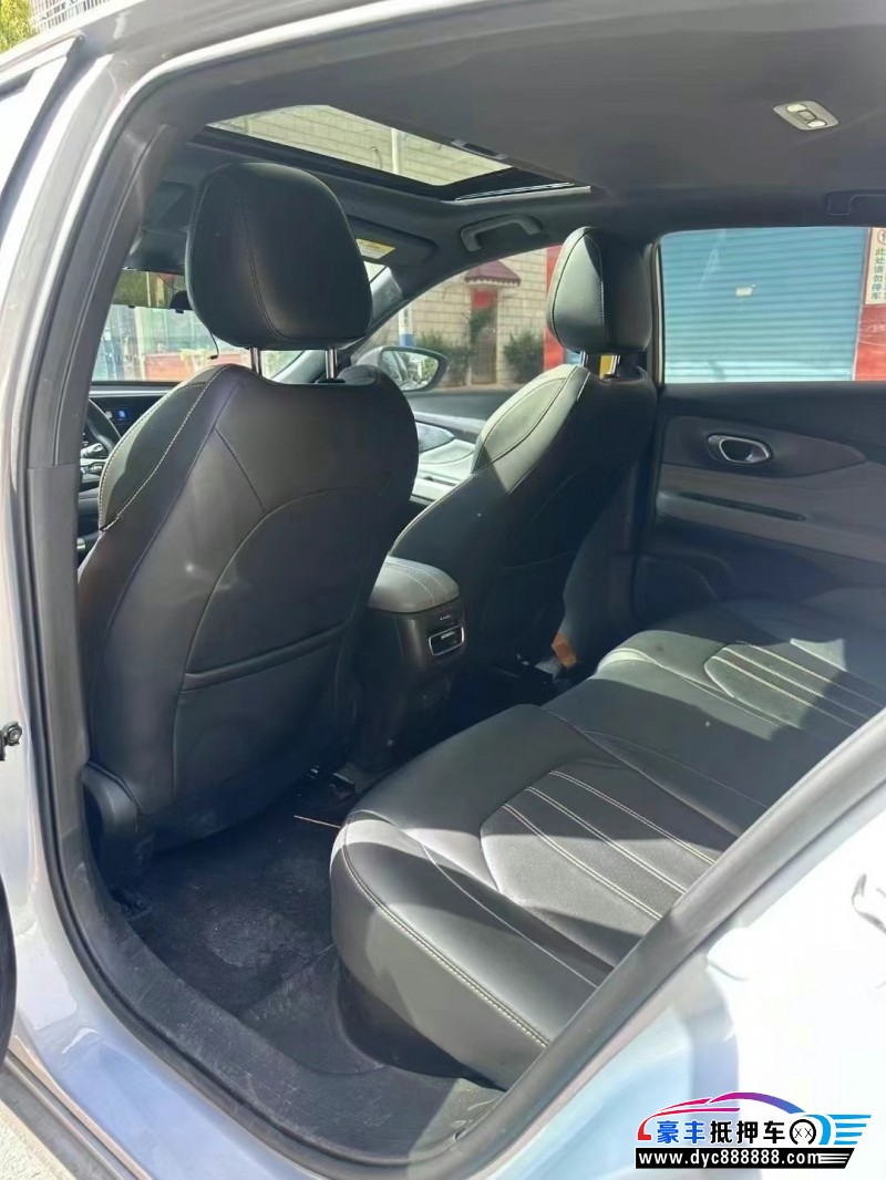 23年传祺影豹轿车抵押车出售