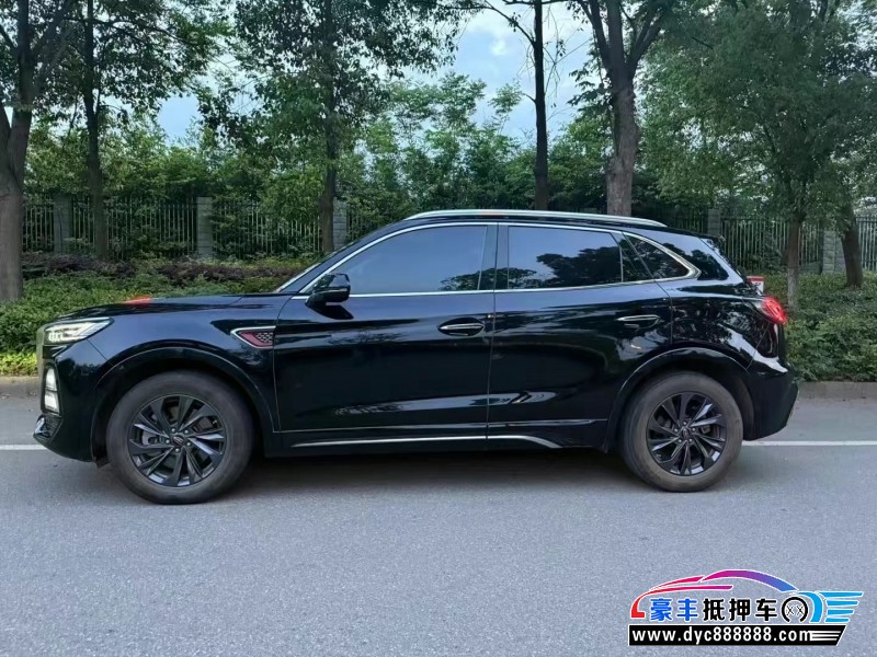 23年红旗HS5轿车抵押车出售