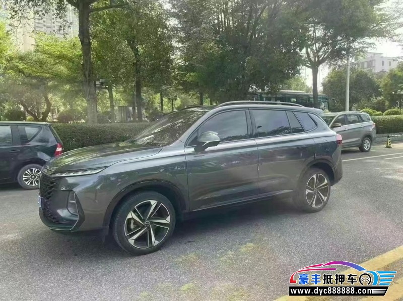 22年荣威RX5轿车抵押车出售