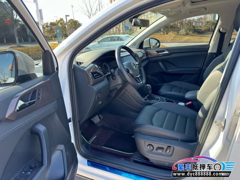 22年大众途岳轿车抵押车出售