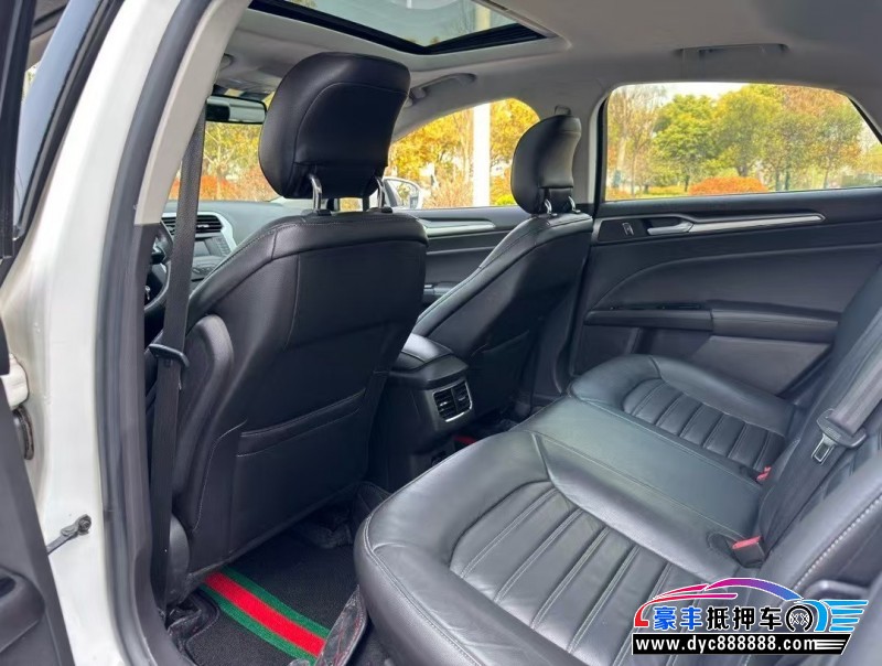 14年福特蒙迪欧轿车抵押车出售