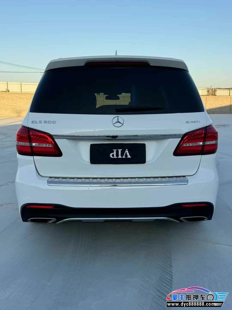 18年奔驰GLS轿车抵押车出售