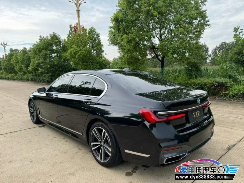 22年宝马7系轿车抵押车出售