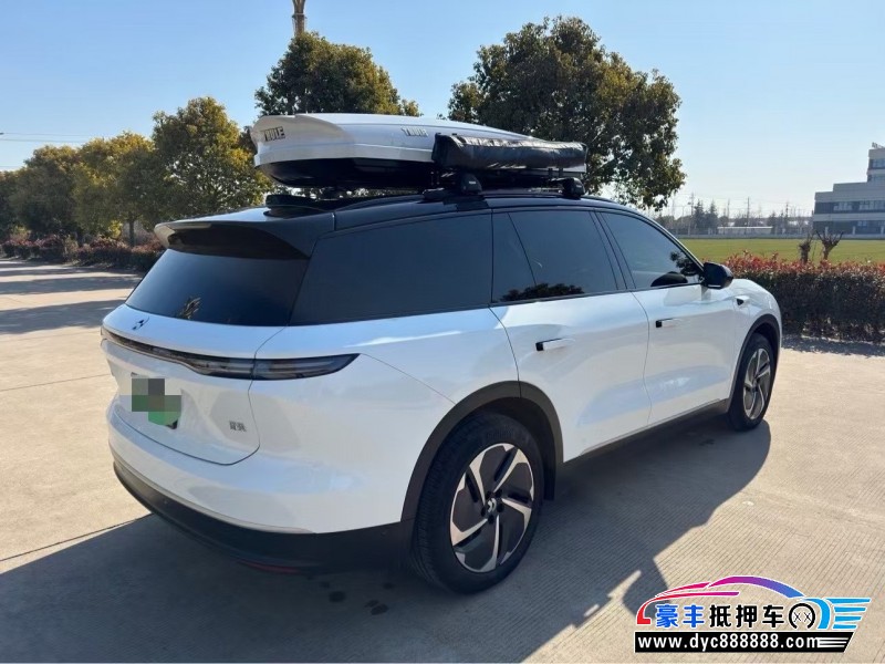 24年蔚来ES8轿车抵押车出售