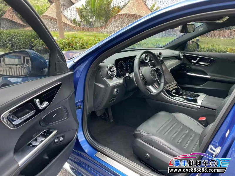 22年奔驰C轿车抵押车出售