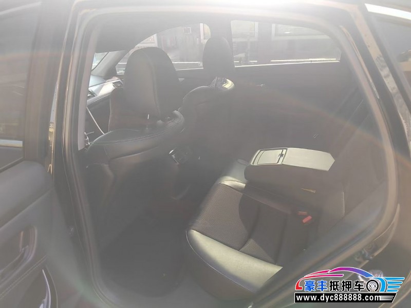 15年本田思铂睿轿车抵押车出售