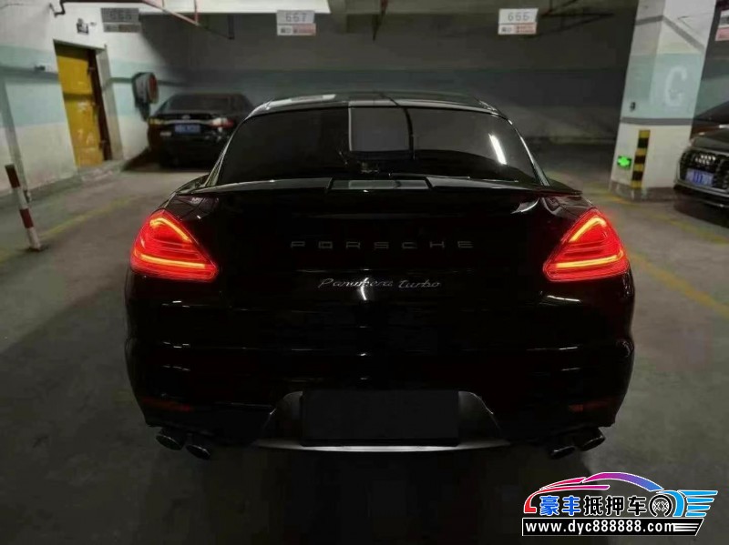 15年保时捷帕纳梅拉轿车抵押车出售