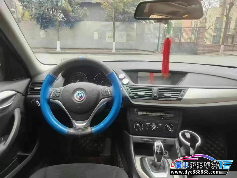 14年宝马X1轿车抵押车出售