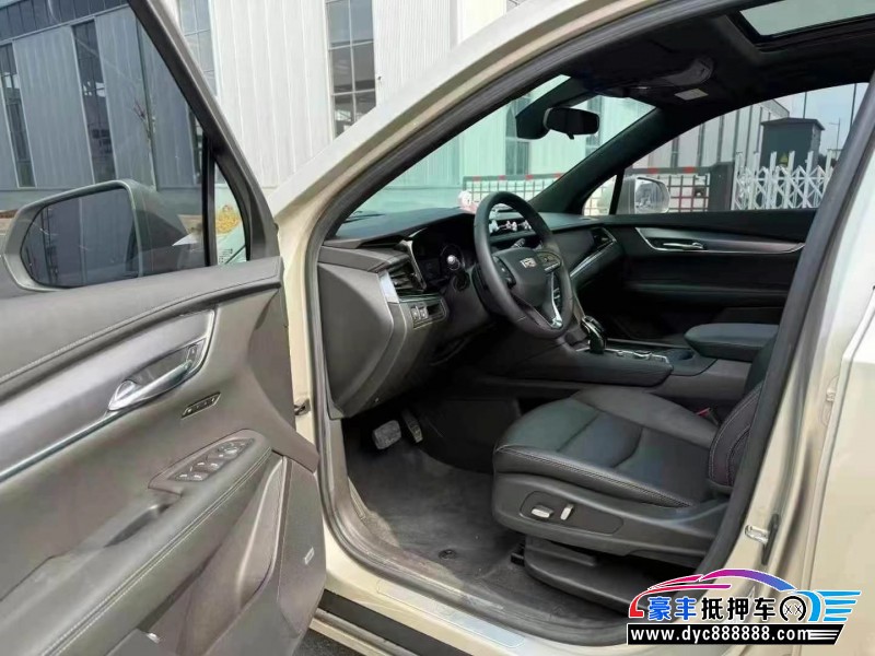 22年凯迪拉克xt6轿车抵押车出售