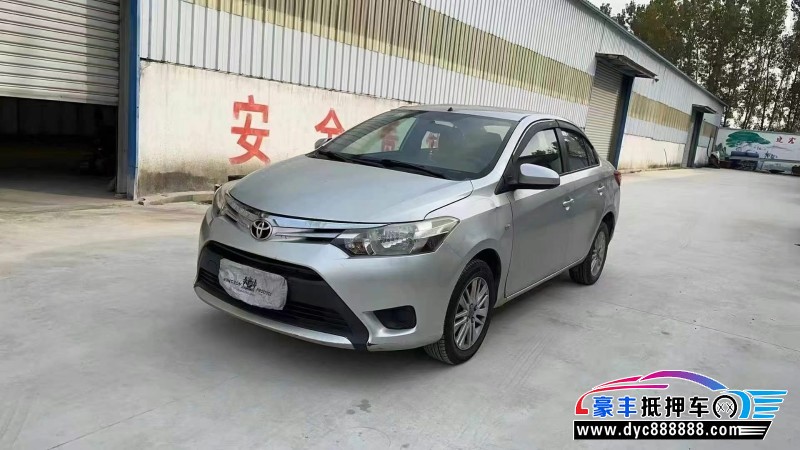 15年丰田威驰轿车抵押车出售