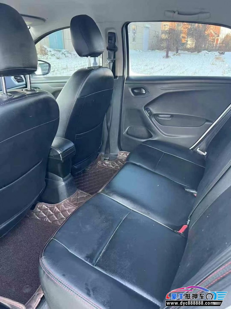 16年长安欧尚长安CX70轿车抵押车出售