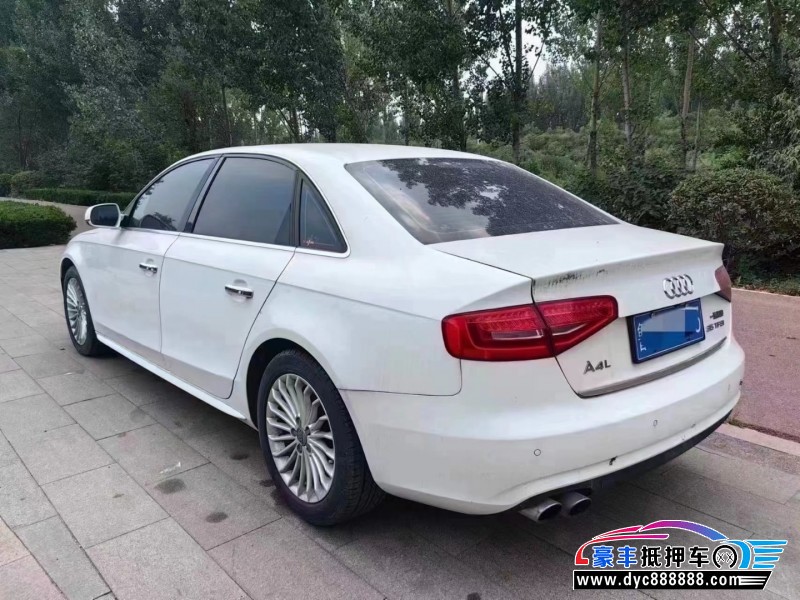 15年奥迪A4轿车抵押车出售