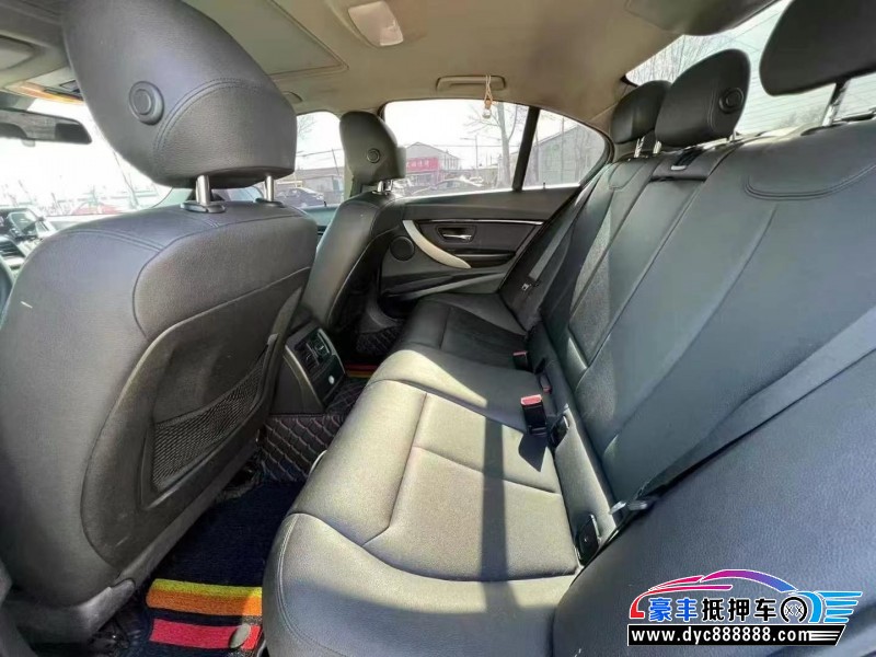 15年宝马3系轿车抵押车出售