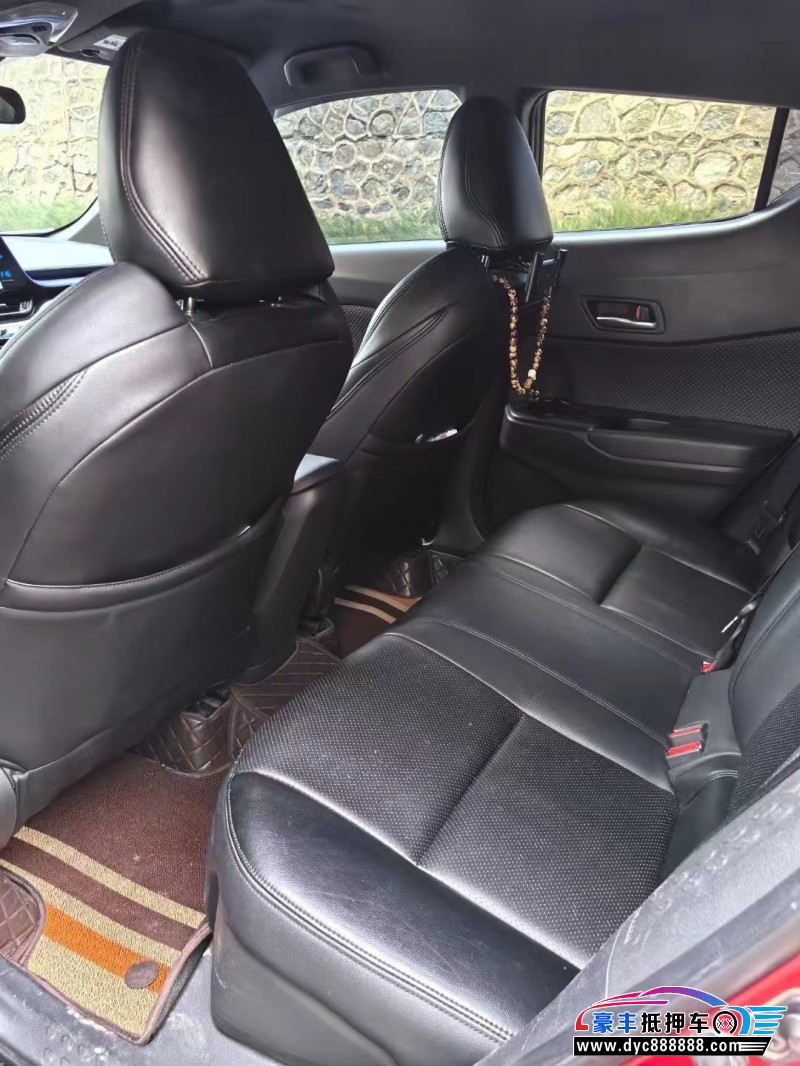 20年丰田C-HR轿车抵押车出售