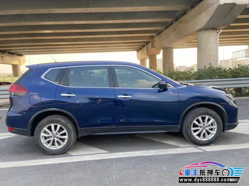 20年日产奇骏轿车抵押车出售