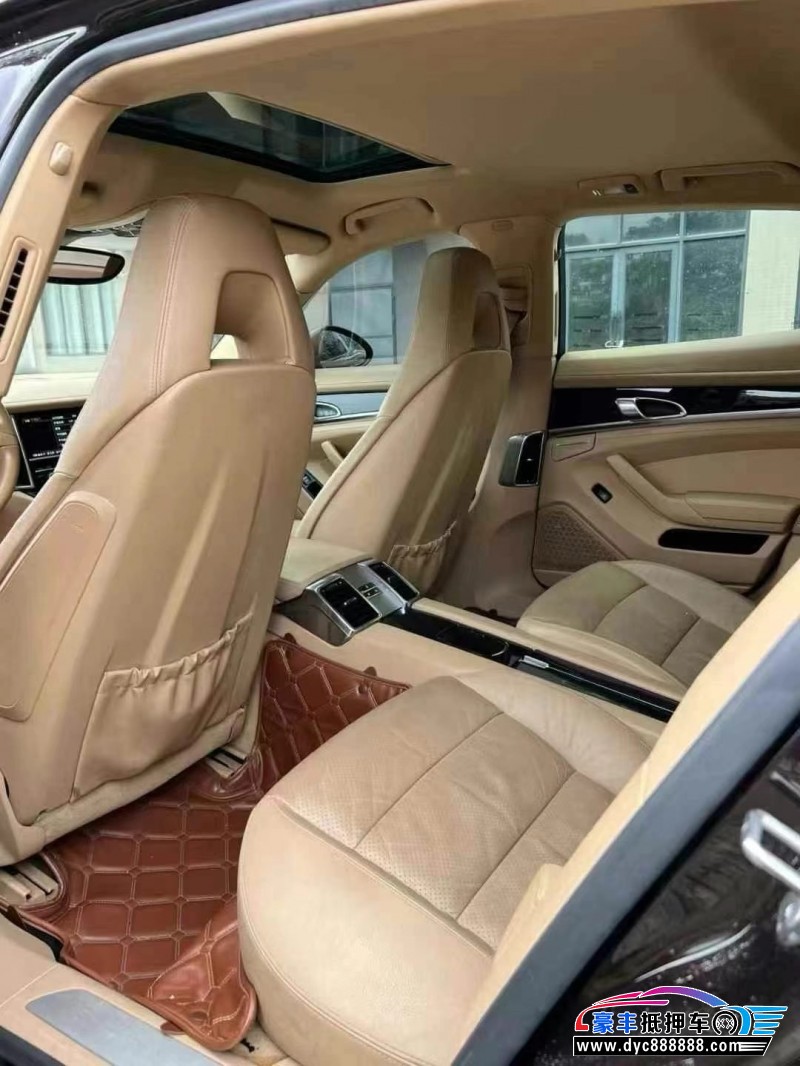 12年保时捷帕纳梅拉轿车抵押车出售