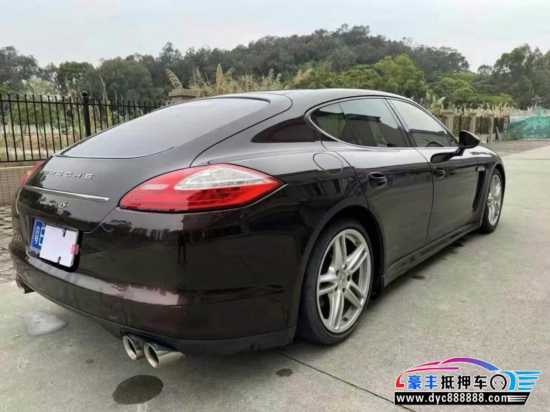 12年保时捷帕纳梅拉轿车抵押车出售
