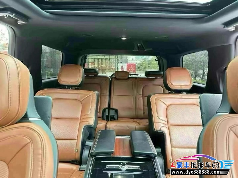 18年林肯领航员轿车抵押车出售