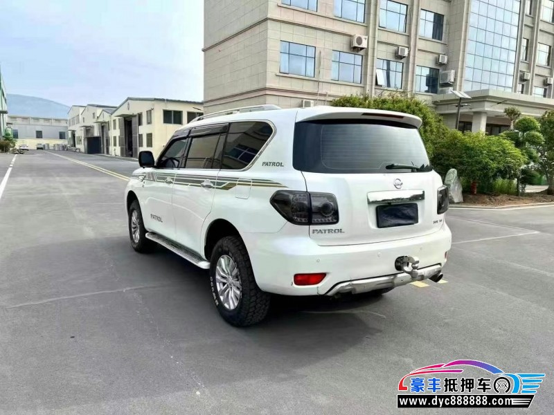 18年日产途乐轿车抵押车出售