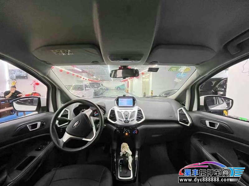 14年福特翼搏轿车抵押车出售