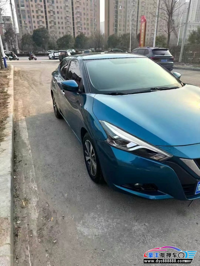 16年日产蓝鸟轿车抵押车出售